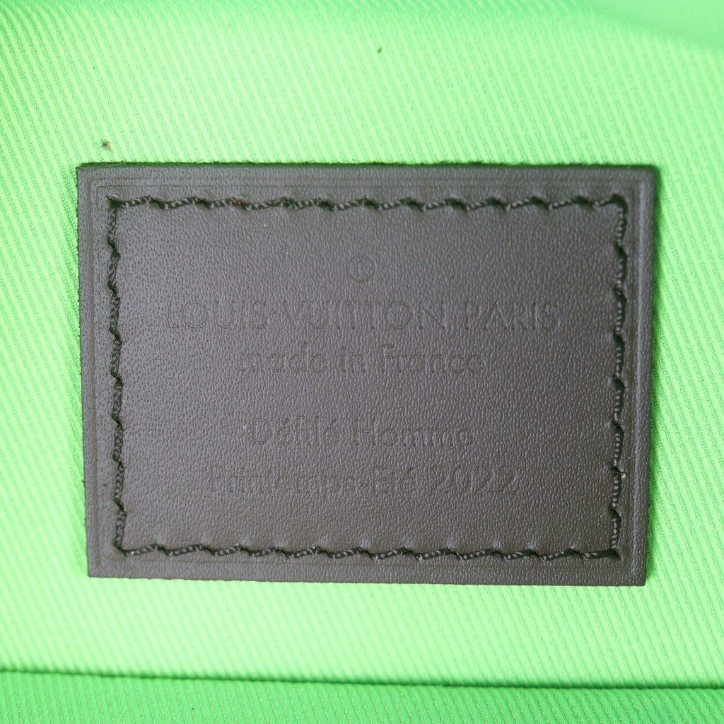 Louis Vuitton No.7 Trunk L'oeil Vintage Vertical Box Trunk Monogram