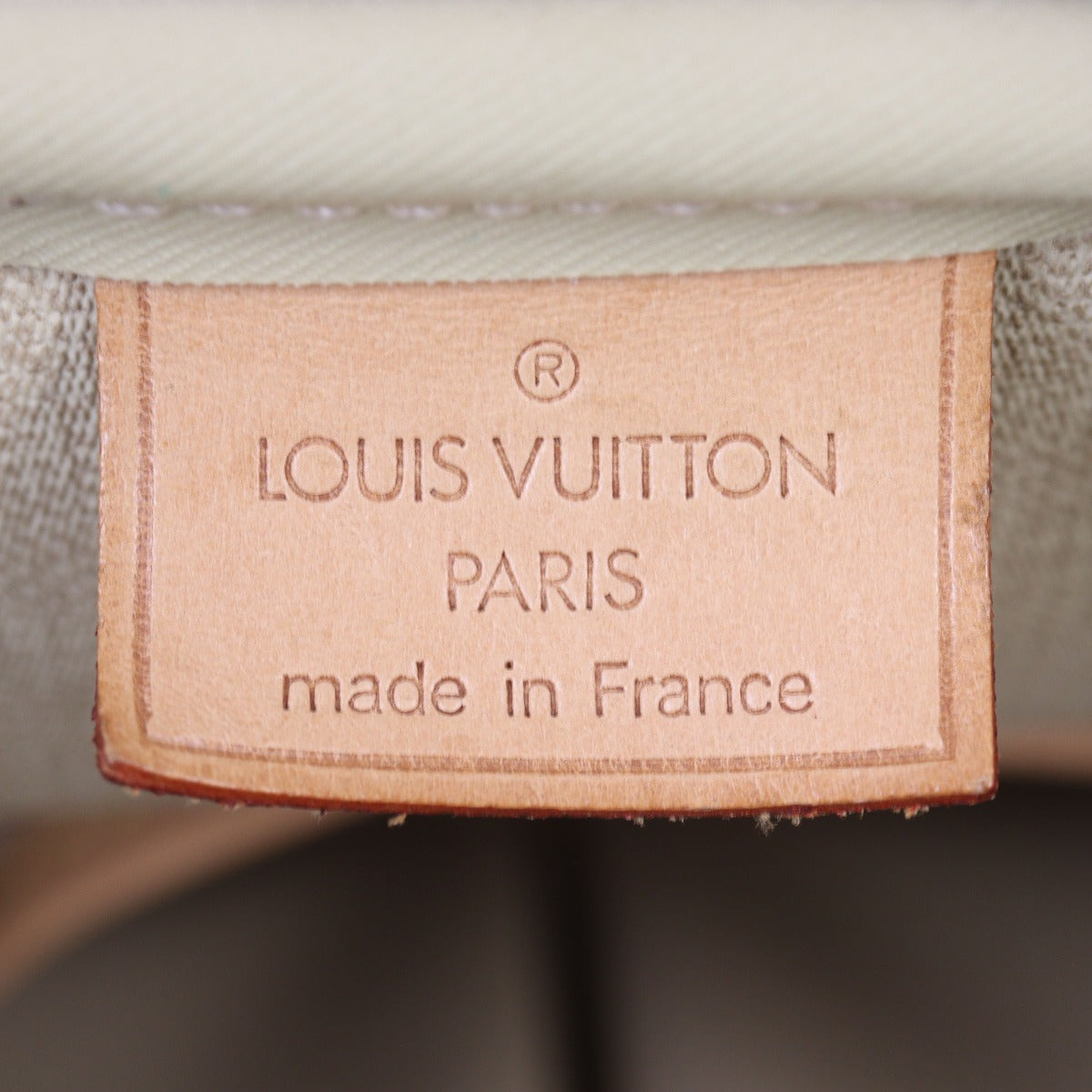 Louis Vuitton Deauville Bowling Vanity Monogram