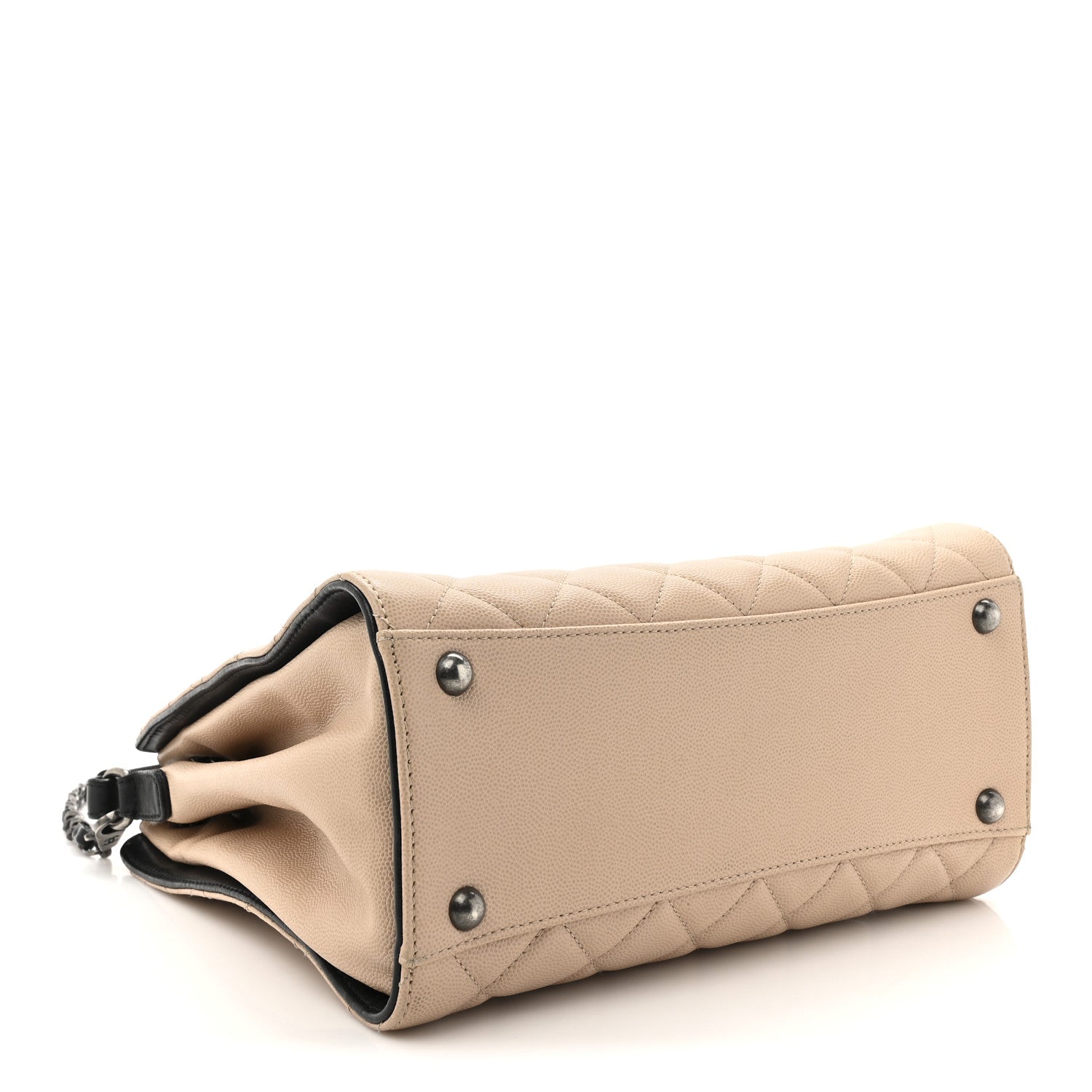 Caviar Quilted Medium CC Bucket Bag Beige