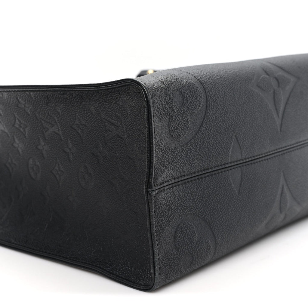 Empreinte Monogram Giant Onthego MM Black