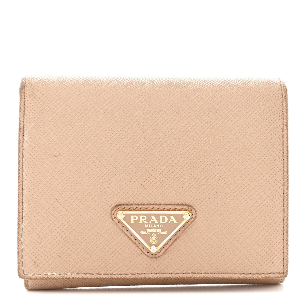 Saffiano Metal Tri-Fold Wallet Cammeo