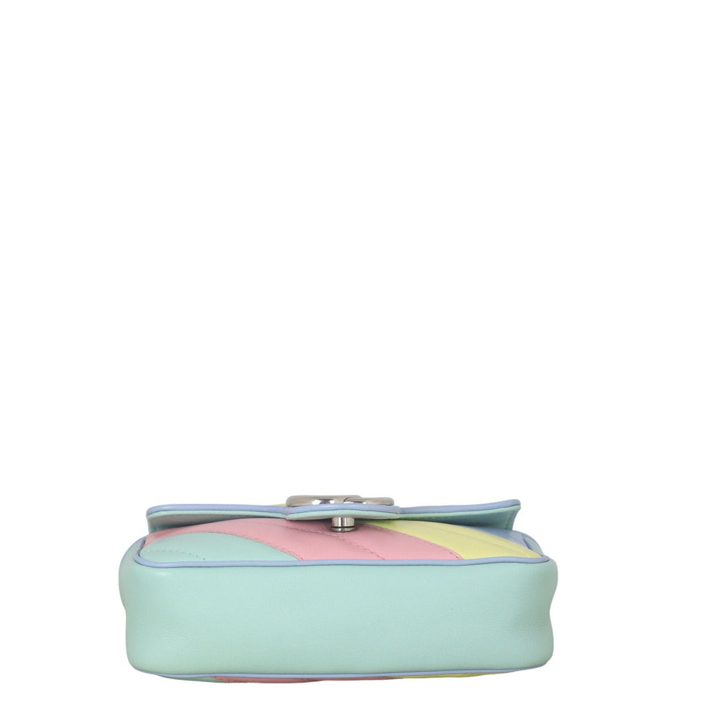 Gucci GG Marmont Super Mini Shoulder Bag