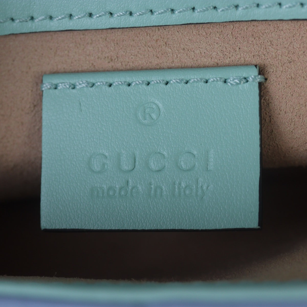 Gucci GG Marmont Super Mini Shoulder Bag