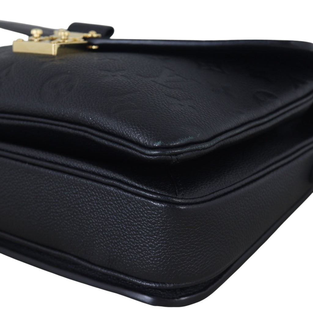 Louis Vuitton Pochette Metis Monogram Empreinte