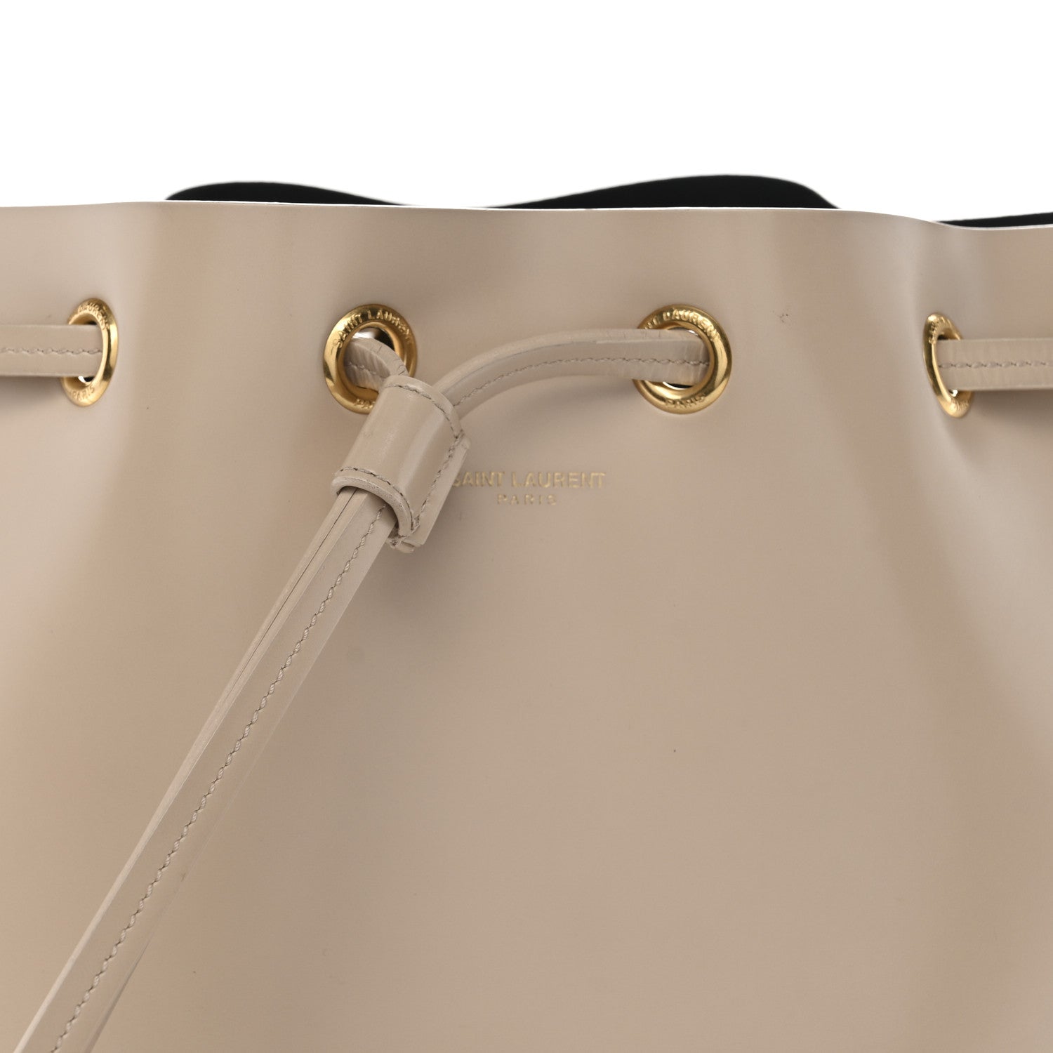 Calfskin Medium Emmanuelle Bucket Bag Nude Powder