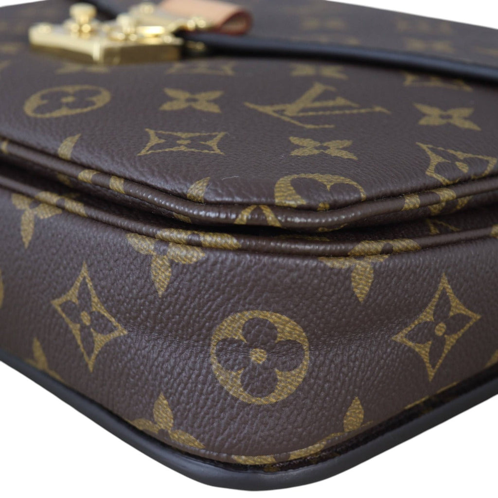 Louis Vuitton Pochette Metis Monogram
