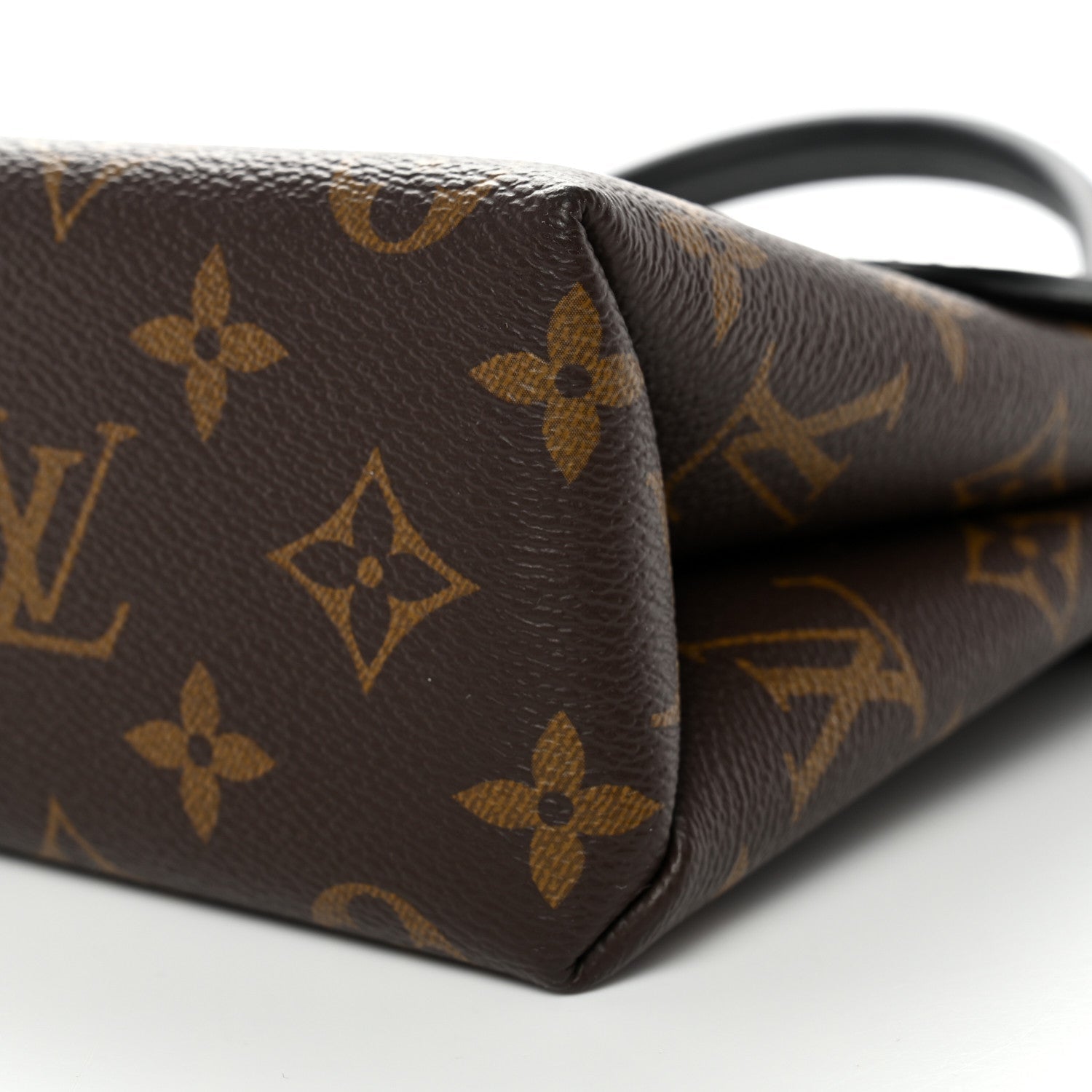 Monogram Locky BB Black