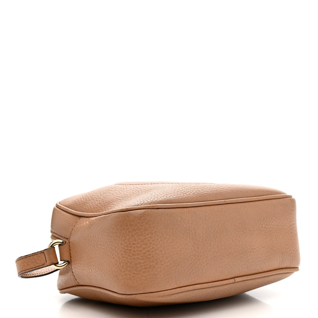 Pebbled Calfskin Small Soho Disco Bag Camelia