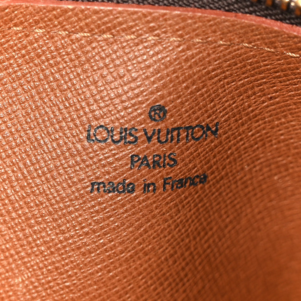 Monogram Papillon 26