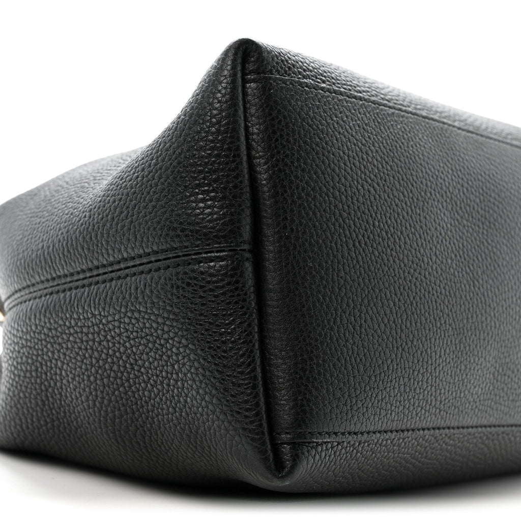 Pebbled Calfskin Medium Soho Chain Shoulder Bag Black