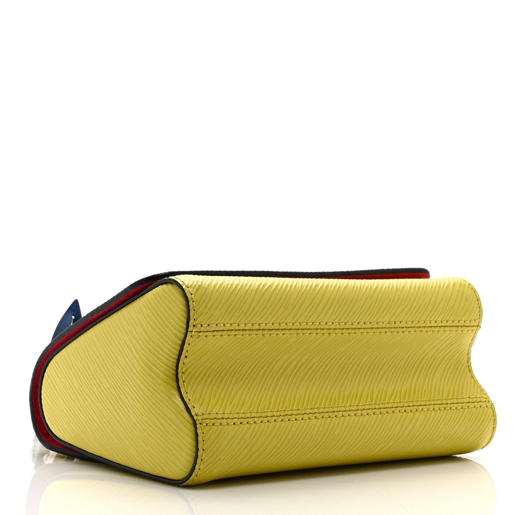Epi Twist Braided Strap Shoulder Bag PM Vert Acide