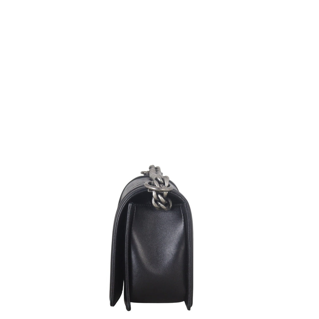 Chanel Boy Old Medium