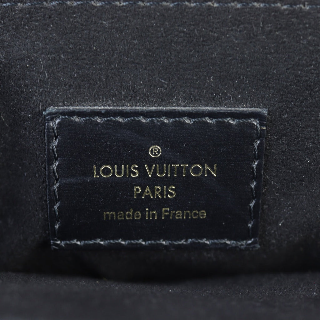 Louis Vuitton Pochette Metis Monogram Reverse