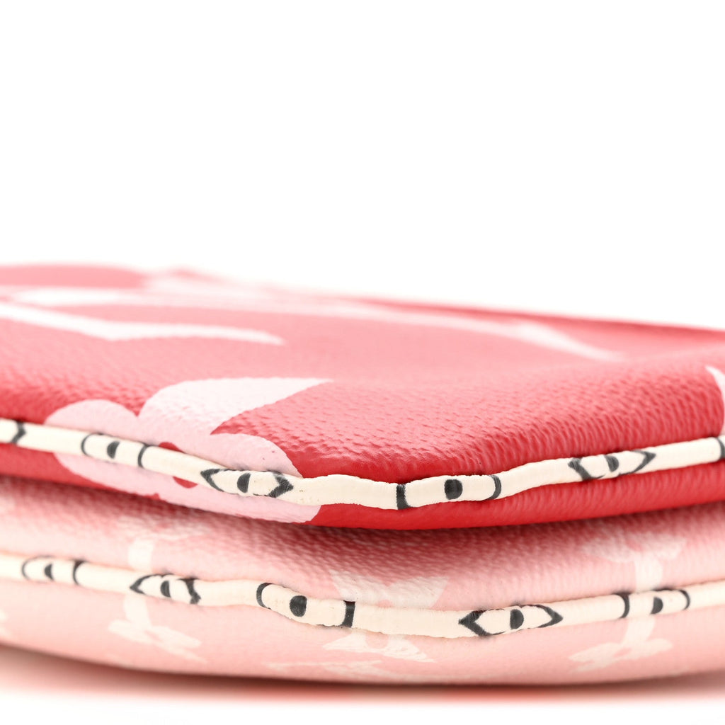 Monogram Giant Double Zip Pochette Rouge