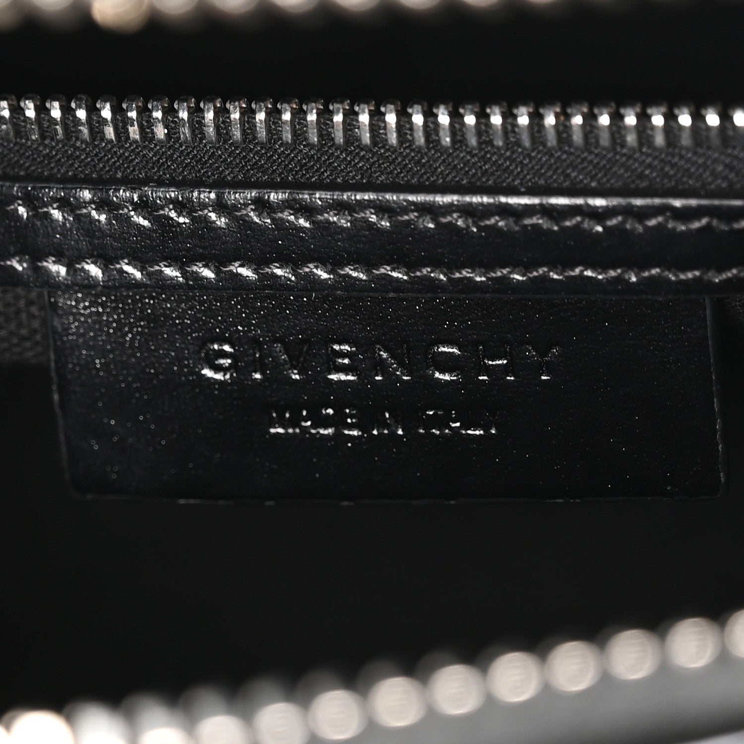 Shiny Lord Calfskin Mini Antigona Black