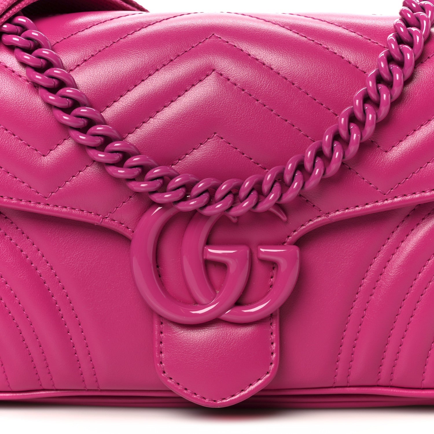 Calfskin Matelasse Monochrome GG Marmont Crossbody Shoulder Bag Classic Fuxia