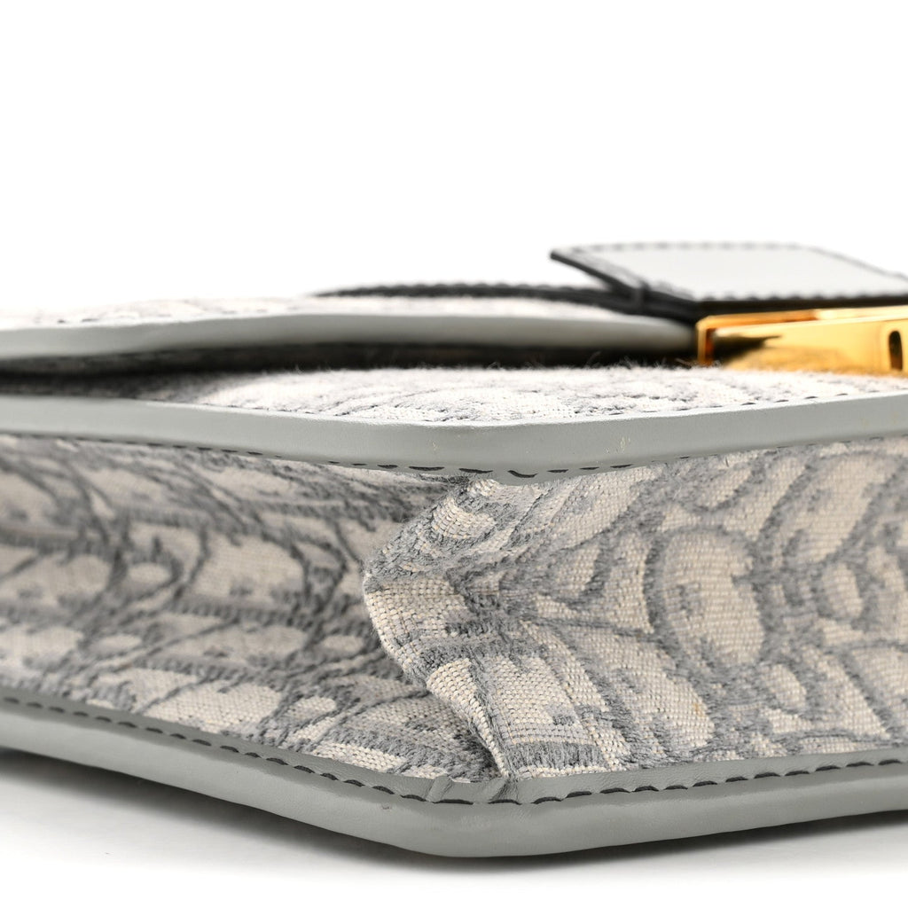 Oblique 30 Montaigne Flap Bag Grey