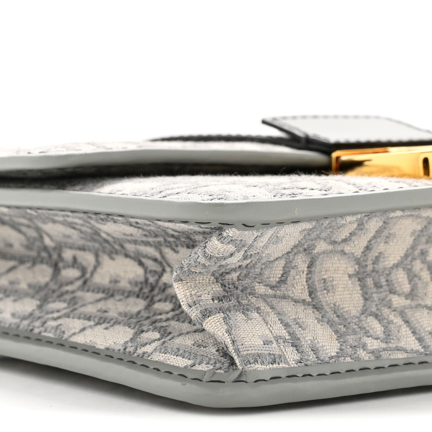 Oblique 30 Montaigne Flap Bag Grey