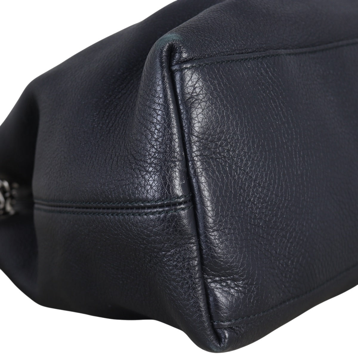 Gucci Soho Chain Shoulder Bag Studded Medium