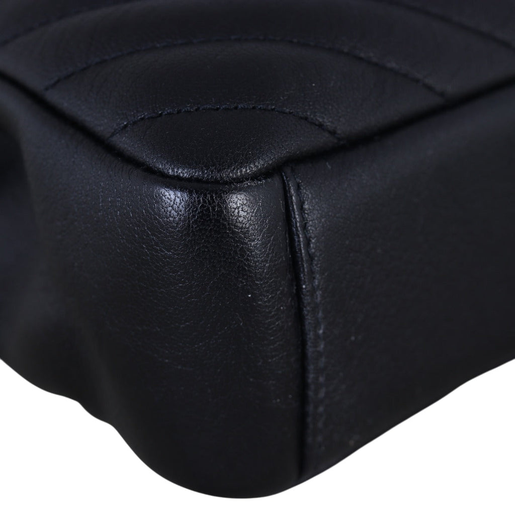 Saint Laurent College Medium