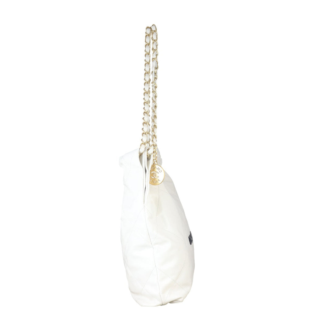 Chanel 22 Hobo Small