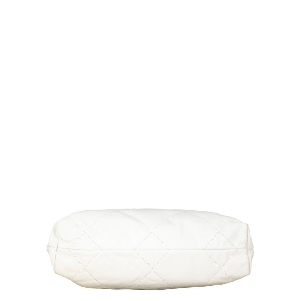 Chanel 22 Hobo Small