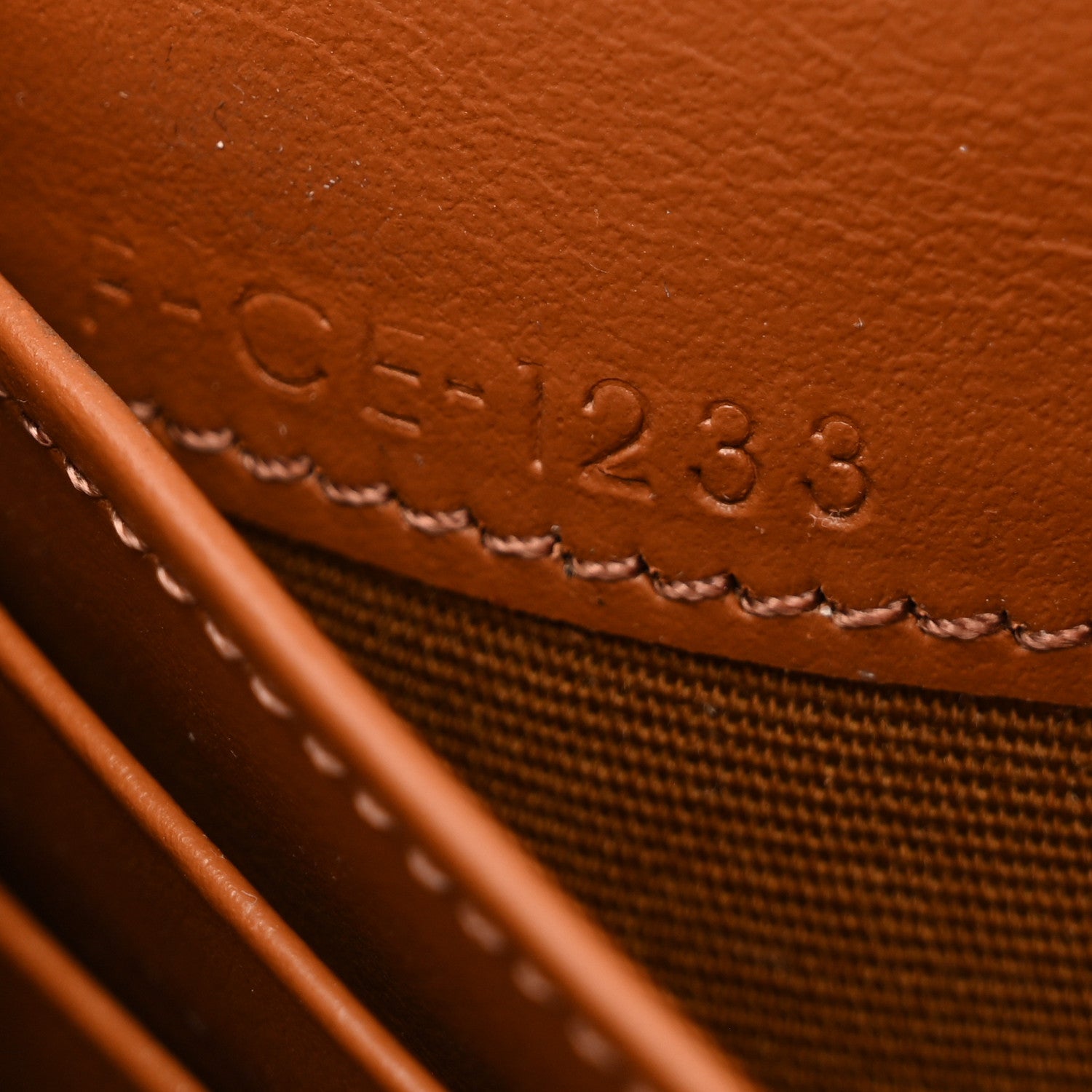 Triomphe Canvas Calfskin Margo Wallet on Chain Tan