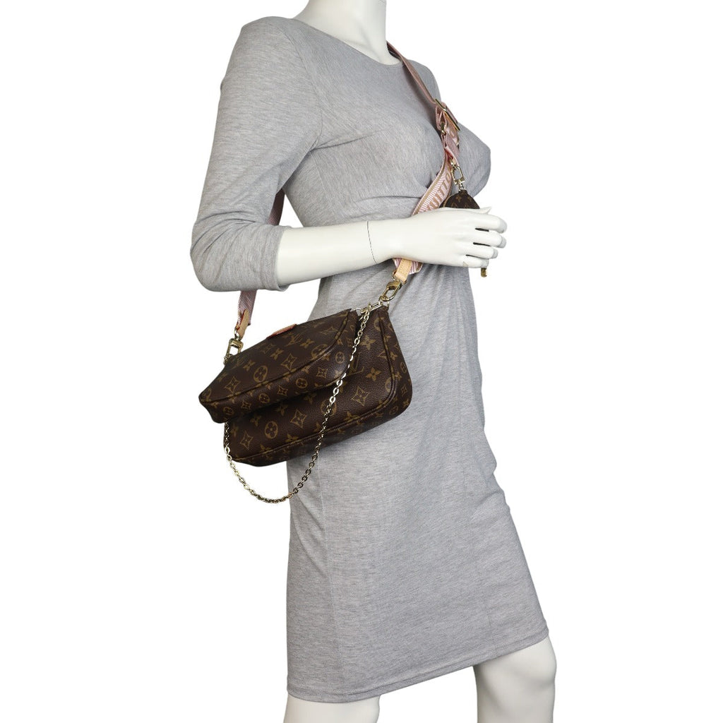 Louis Vuitton Multi Pochette Accessoires Monogram with Extra Strap