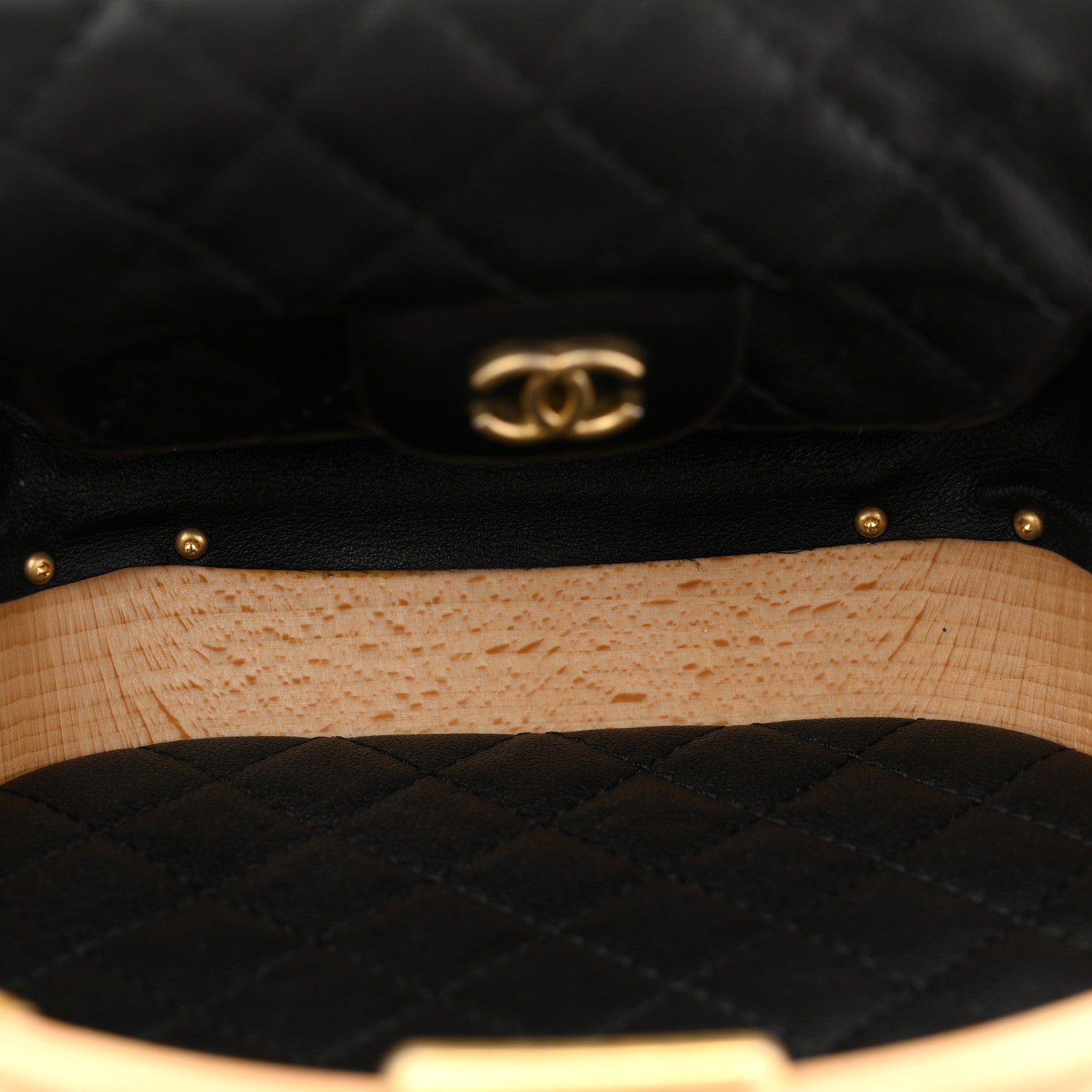 Beech Wood Lambskin Round CC Vanity Case Black