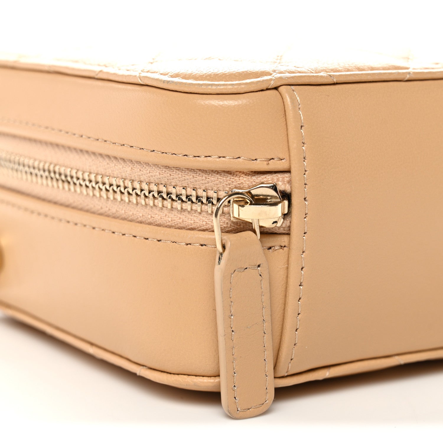 Lambskin Quilted CC Pearl Crush Camera Case Beige