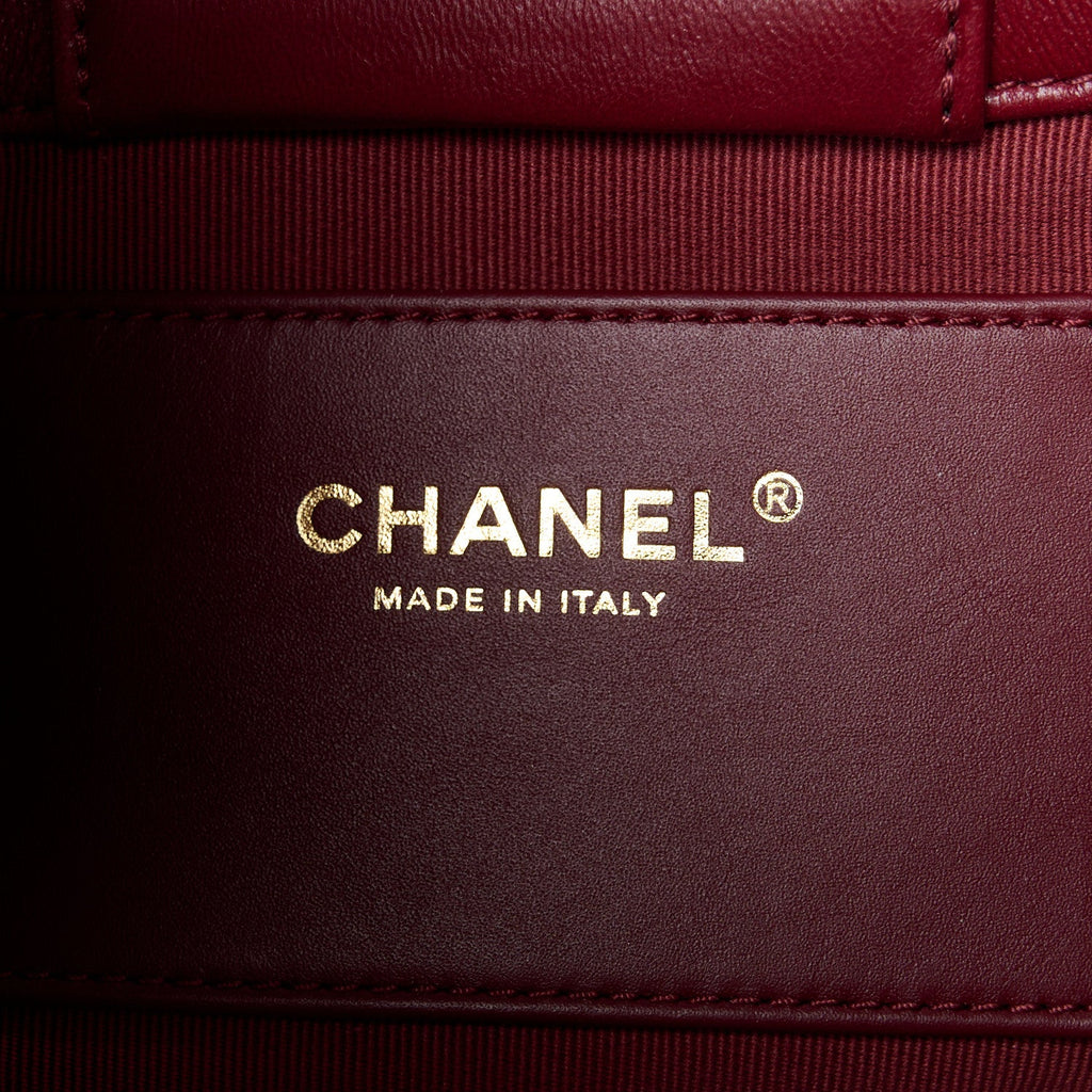 Lambskin Quilted Small CC Links Hobo Burgundy