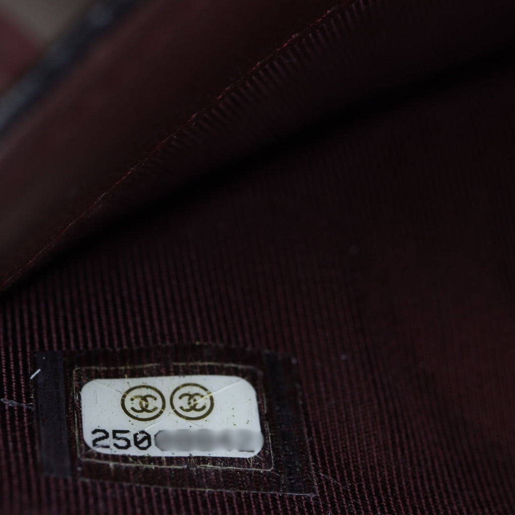 Chanel Classic CC Yen Wallet
