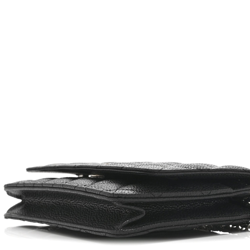 Caviar Quilted Wallet on Chain WOC Black