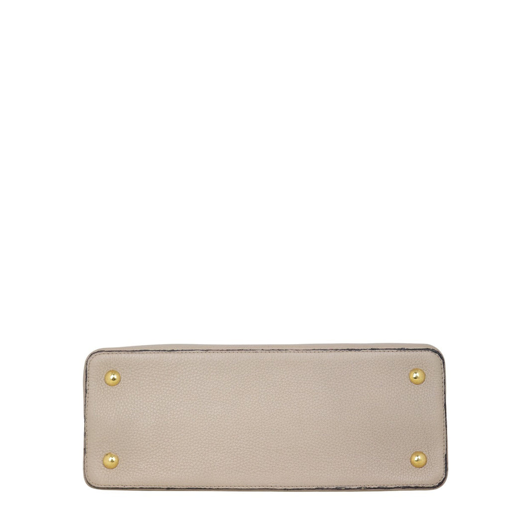 Louis Vuitton Capucines MM