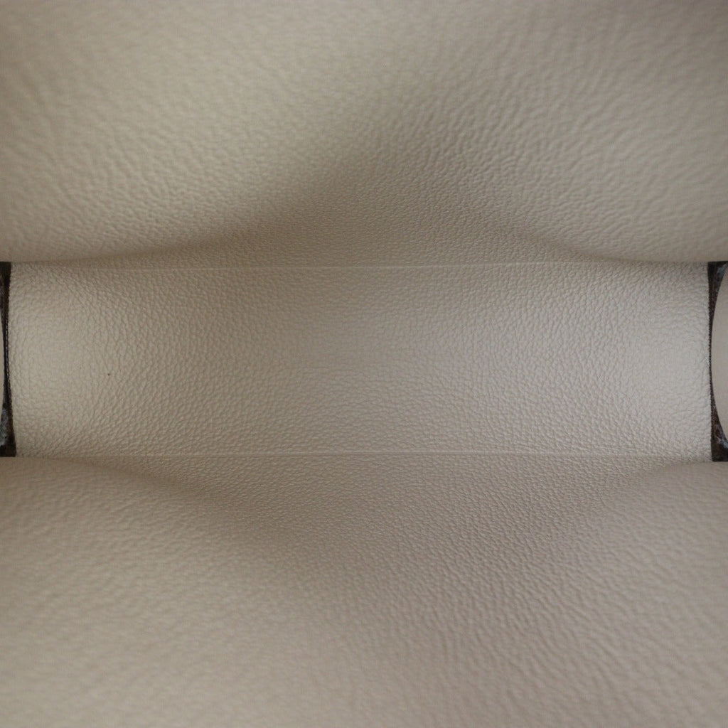Louis Vuitton Toiletry Pouch 19 Monogram