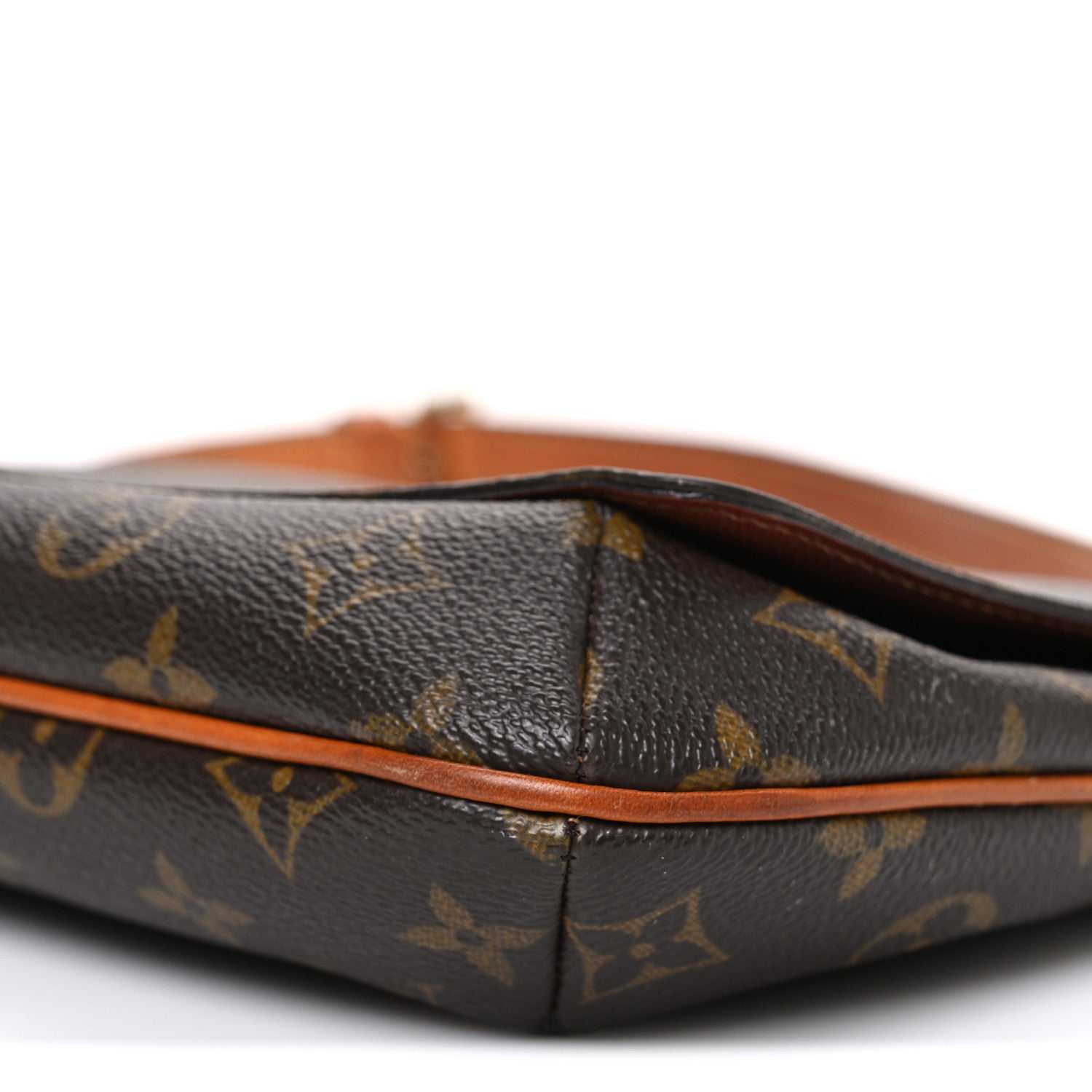 Monogram Musette Tango