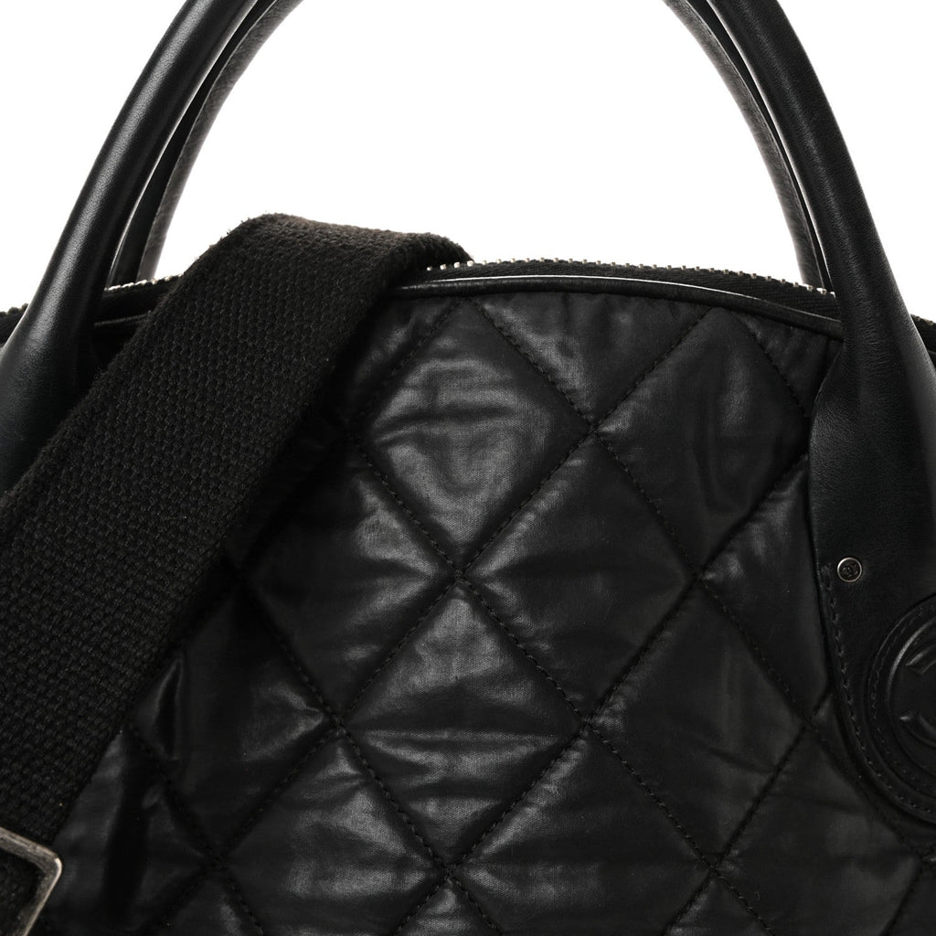 Coated Canvas Quilted Large Garment Travel Bag Black