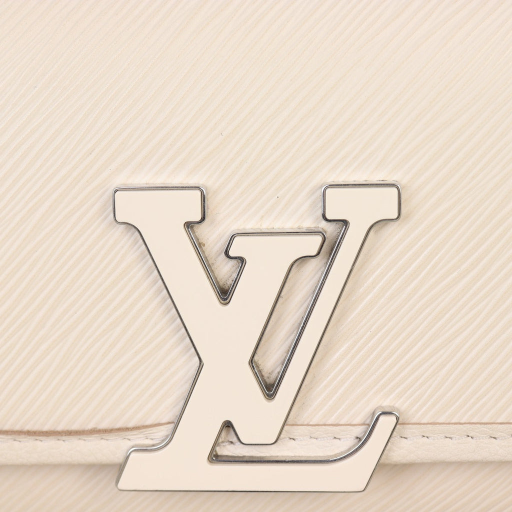Louis Vuitton Buci Epi