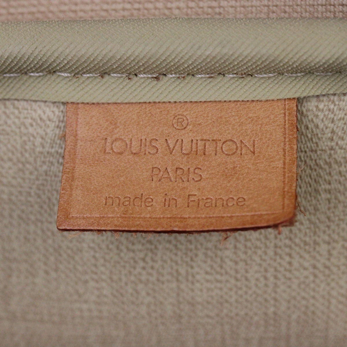Louis Vuitton Deauville Bowling Vanity Monogram