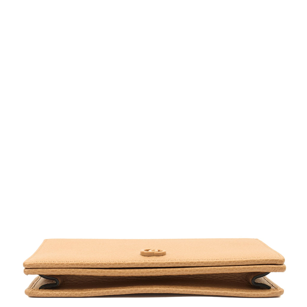 Gucci Cross Body Marmont Wallet On Chain in Neutral, Leather