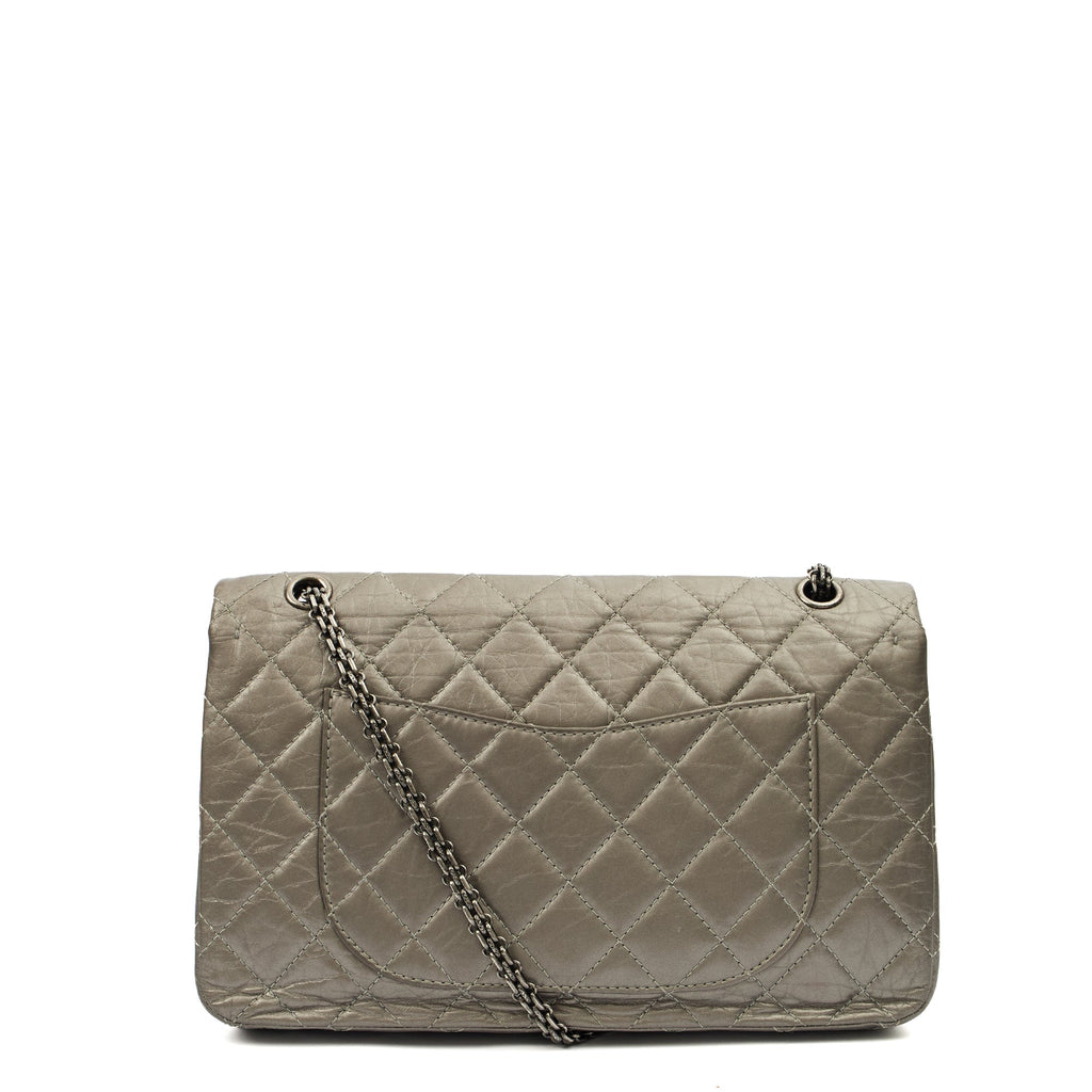 Chanel Shoulder Bag 2.55 Reissue in Metallic, Leather