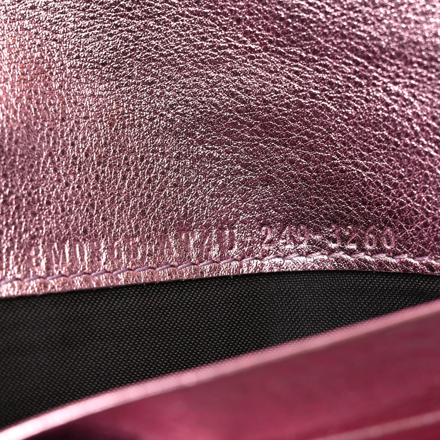 Vitello Catalan Mirror FF 1974 Embossed Continental Wallet on Chain Rosa