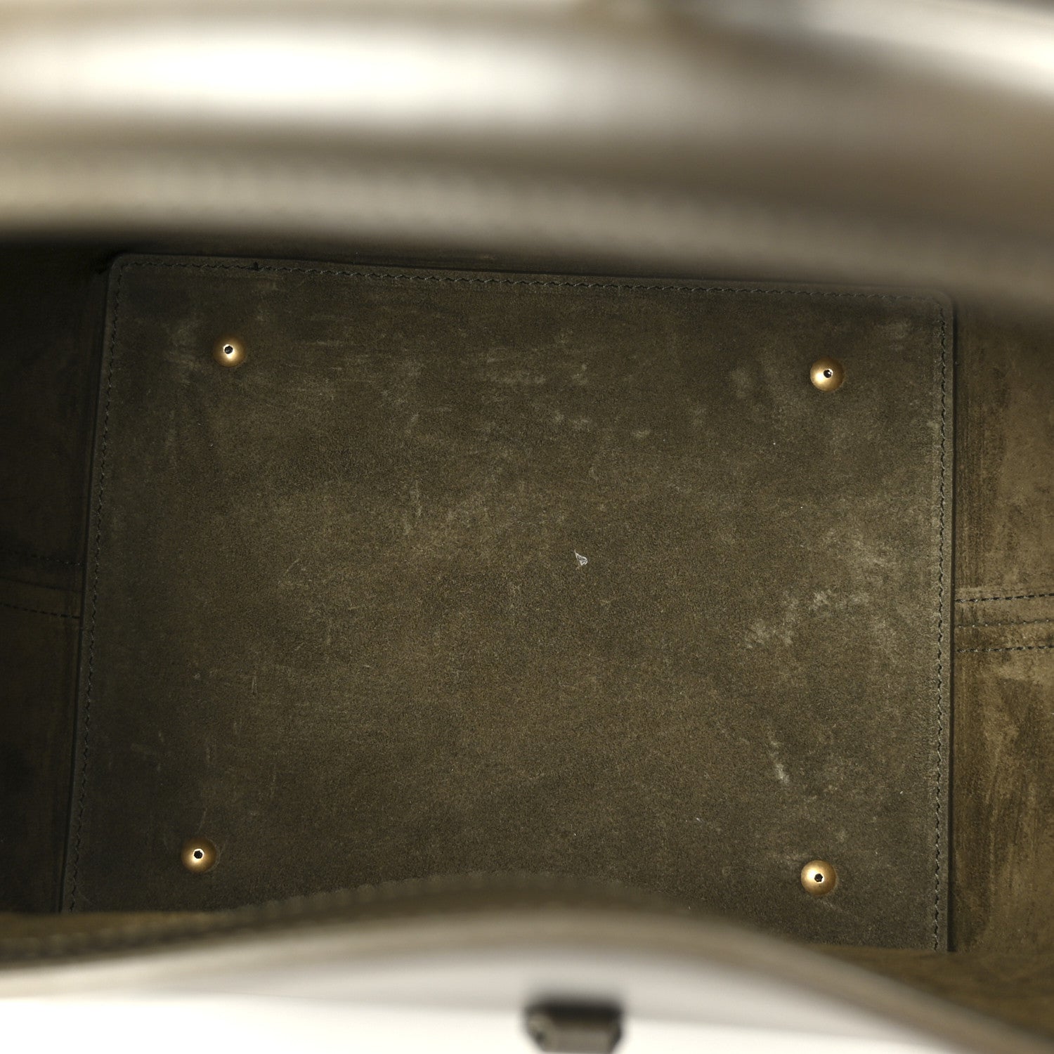 Shiny Calfskin Le 37 Bucket Bag Deep Musk