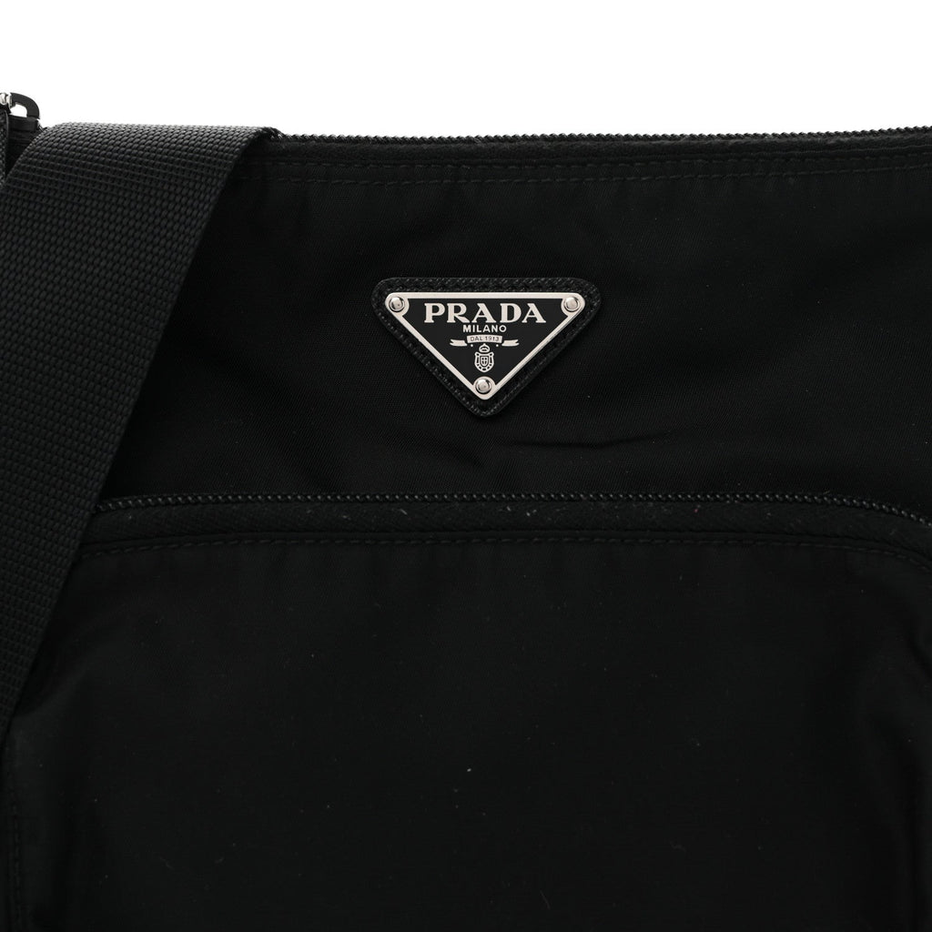Tessuto Nylon Saffiano Flat Messenger Bag Black