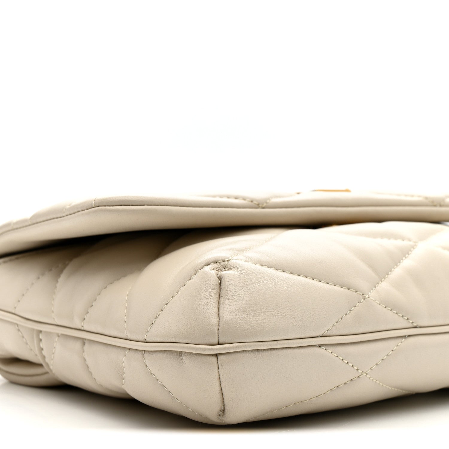 Lambskin Quilted Le 57 Diamond Shoulder Bag Crema Soft