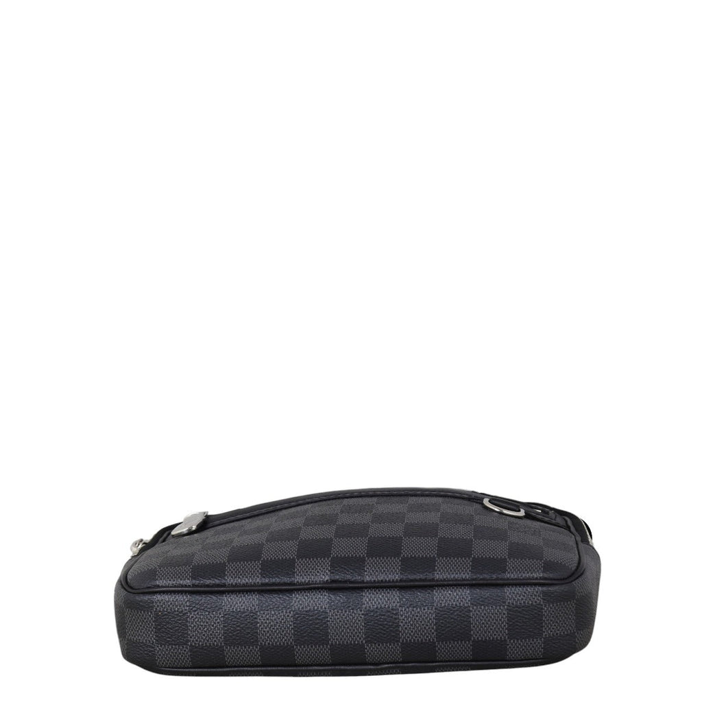 Louis Vuitton Scott Messenger Damier Graphite