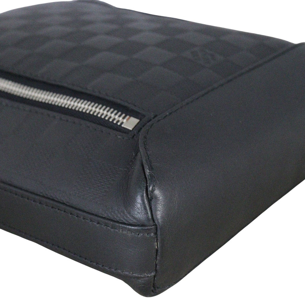 Louis Vuitton Discovery Messenger BB Damier Infini