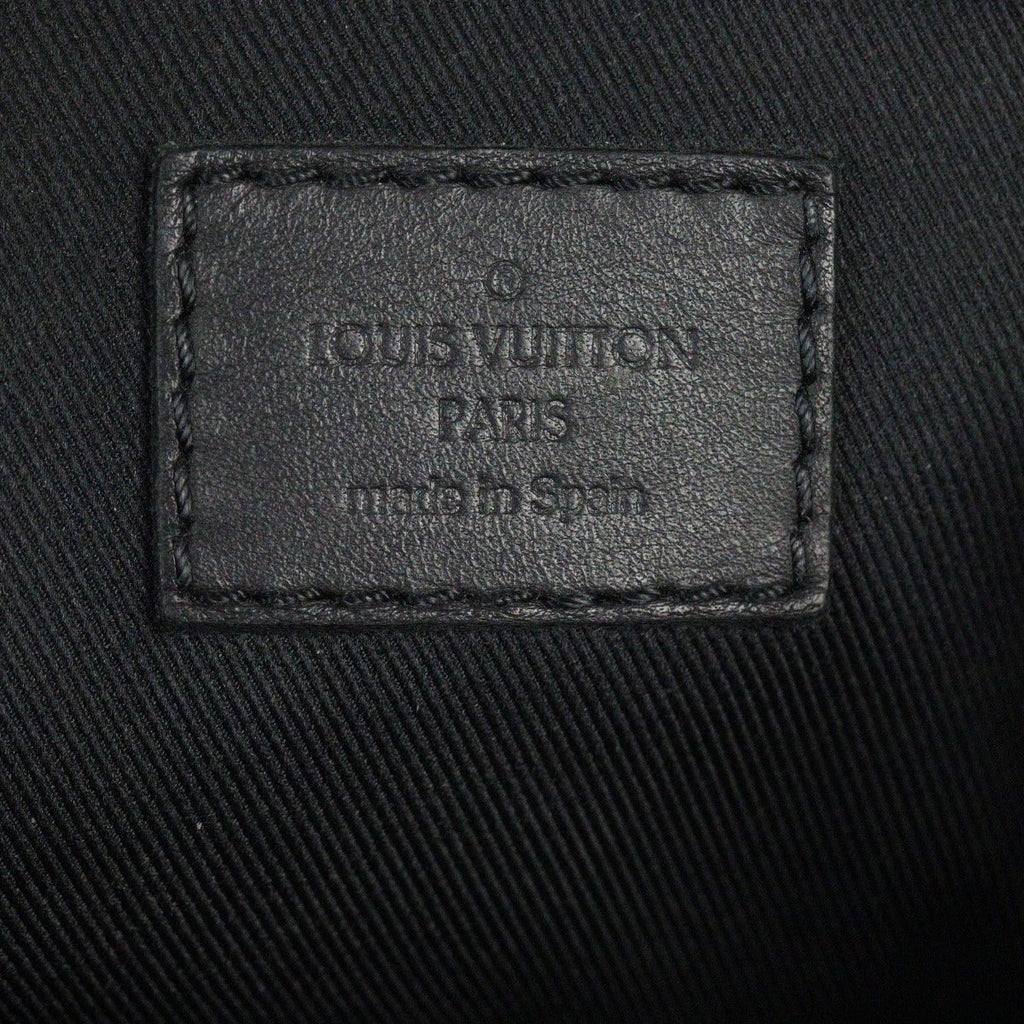 Louis Vuitton Discovery Messenger BB Damier Infini