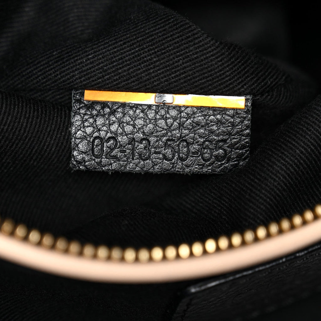 Calfskin Medium Paraty Black