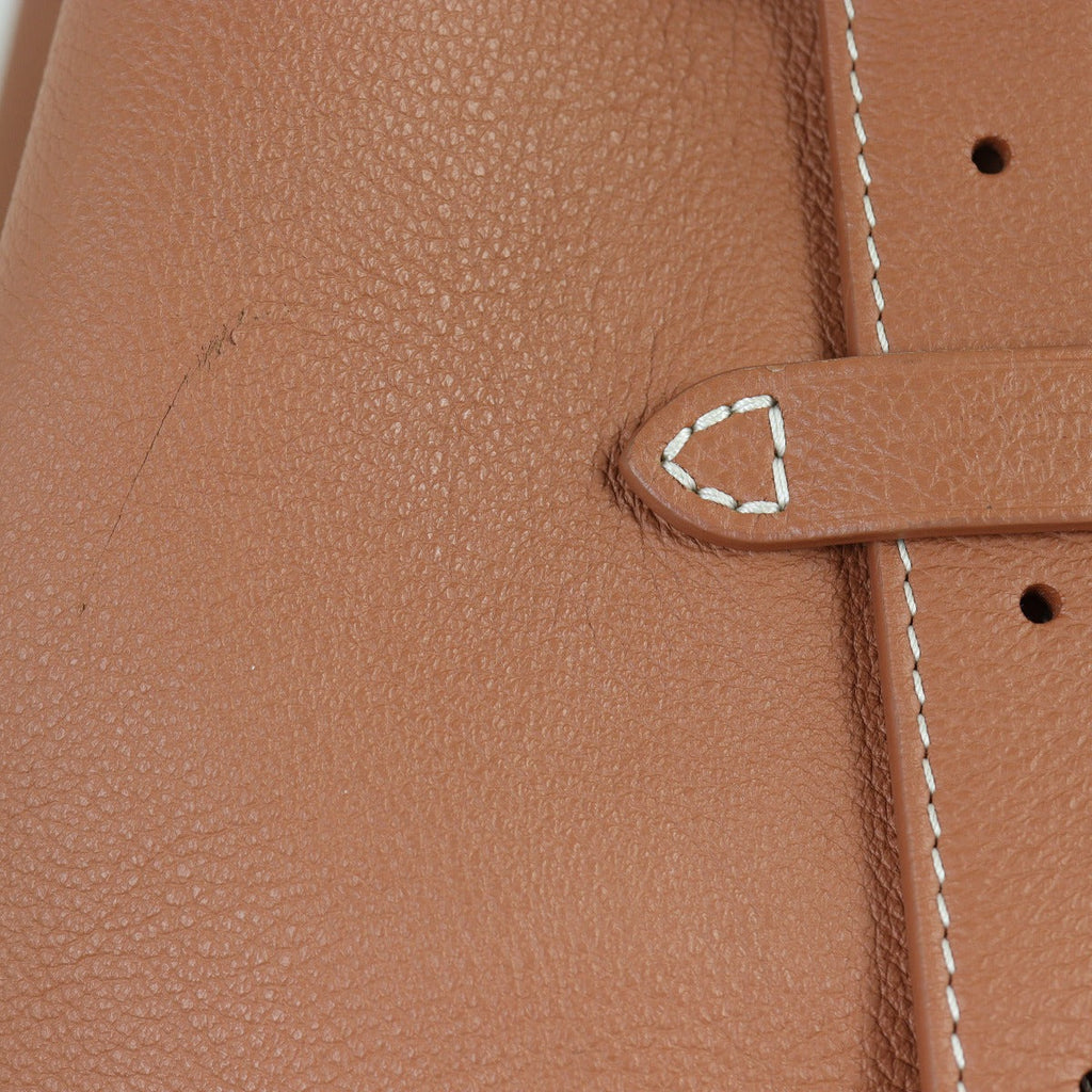 Louis Vuitton Low Key Hobo PM